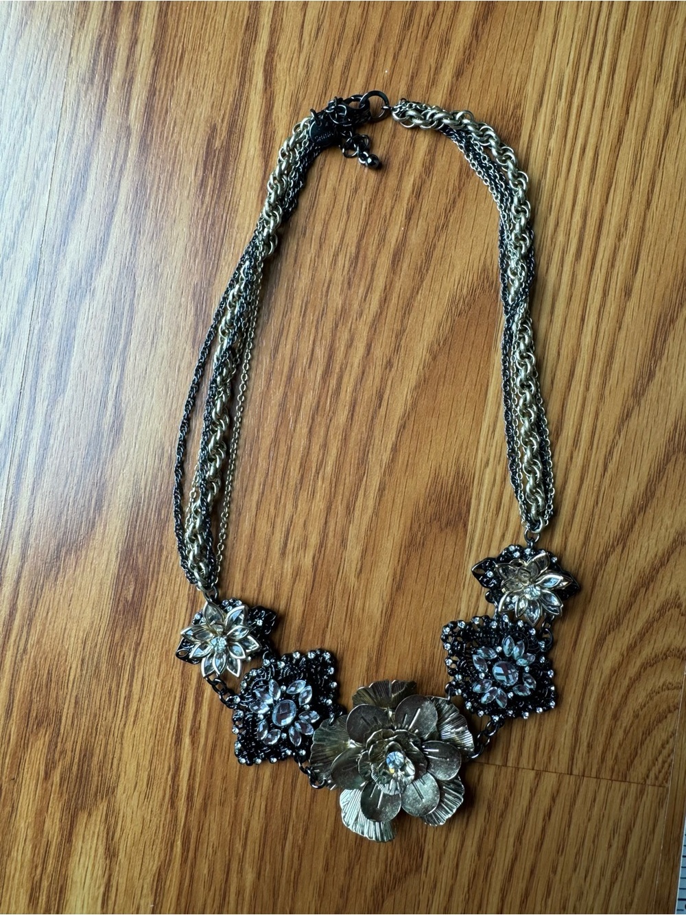 Piperlime Gold Gunmetal Floral Statement Necklace